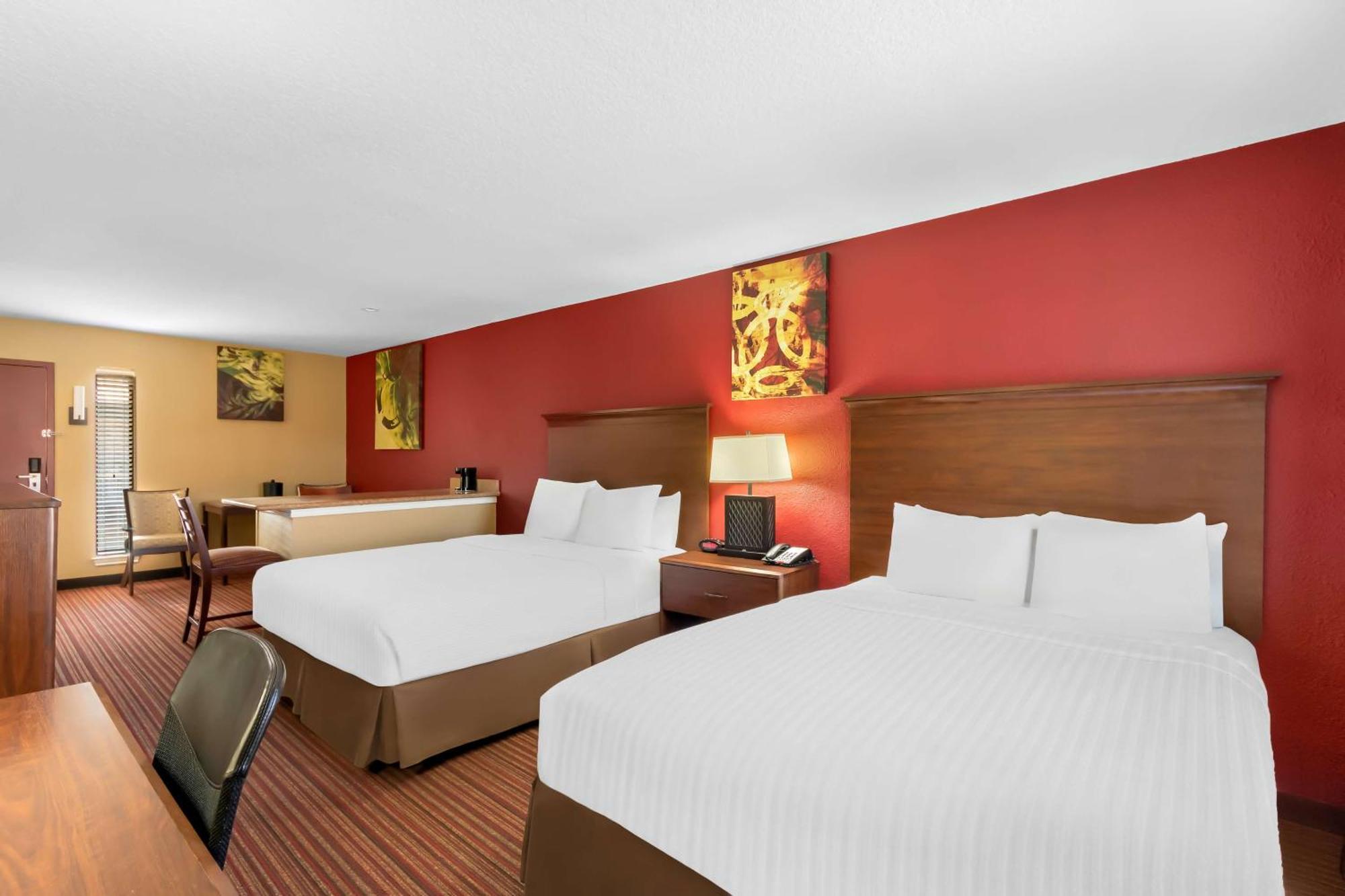 Surestay Plus By Best Western San Antonio Fiesta Inn Buitenkant foto